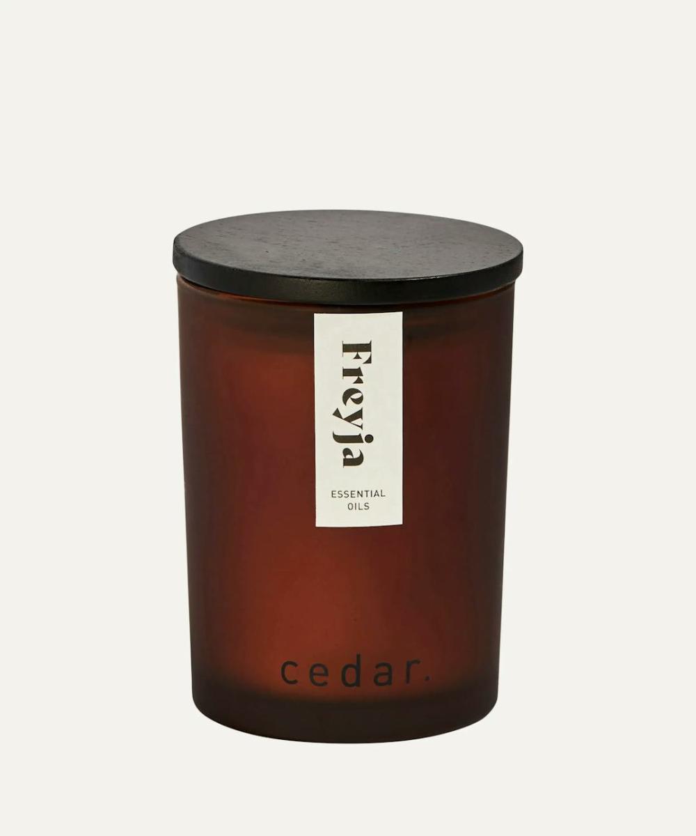 Freyja Essential Oil Candle – 175G Home Fragrance