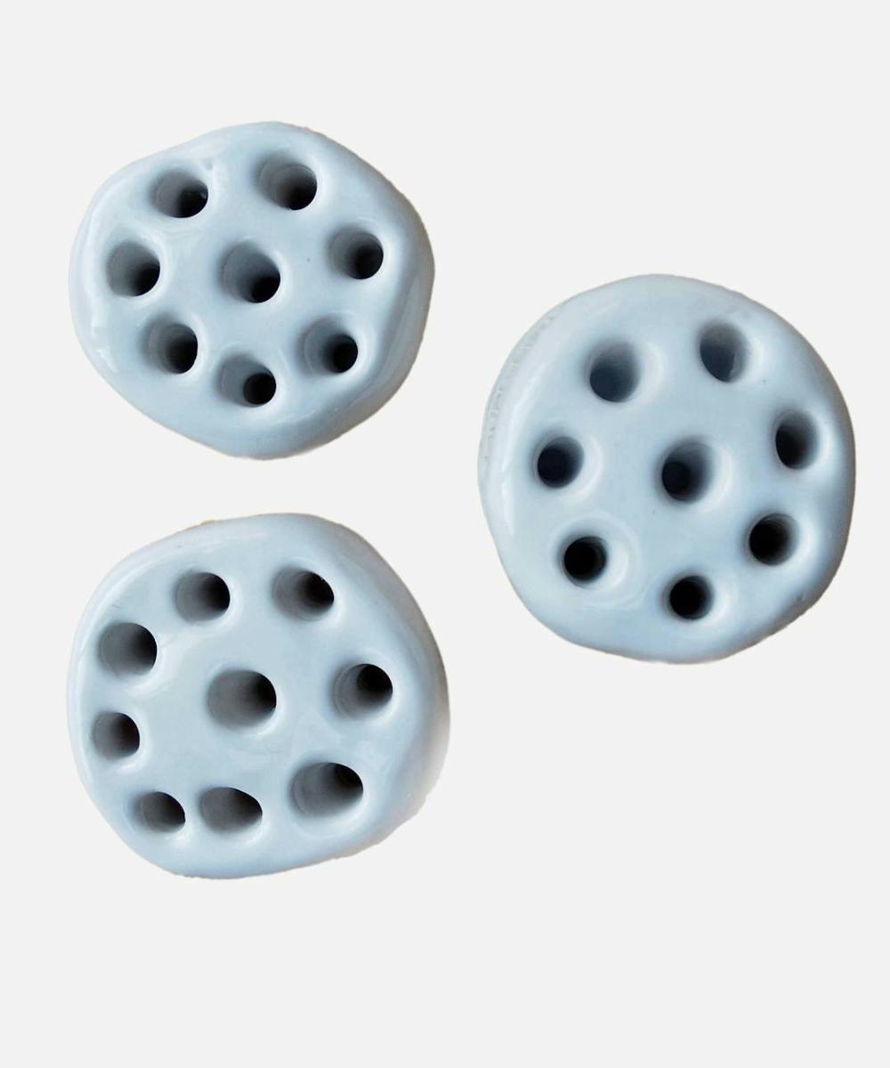 Mini Set Of 3 White Gloss Ceramic Flower Frogs Outdoor